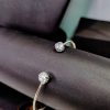 Bracelete de Fio com Zirconia Cristal Redonda - Banho Triplo Prata 950 - Image 8